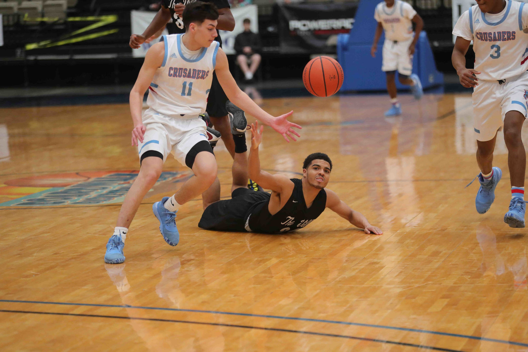 Pleasantville vs Father Judge in a Boardwalk Basketball Classic